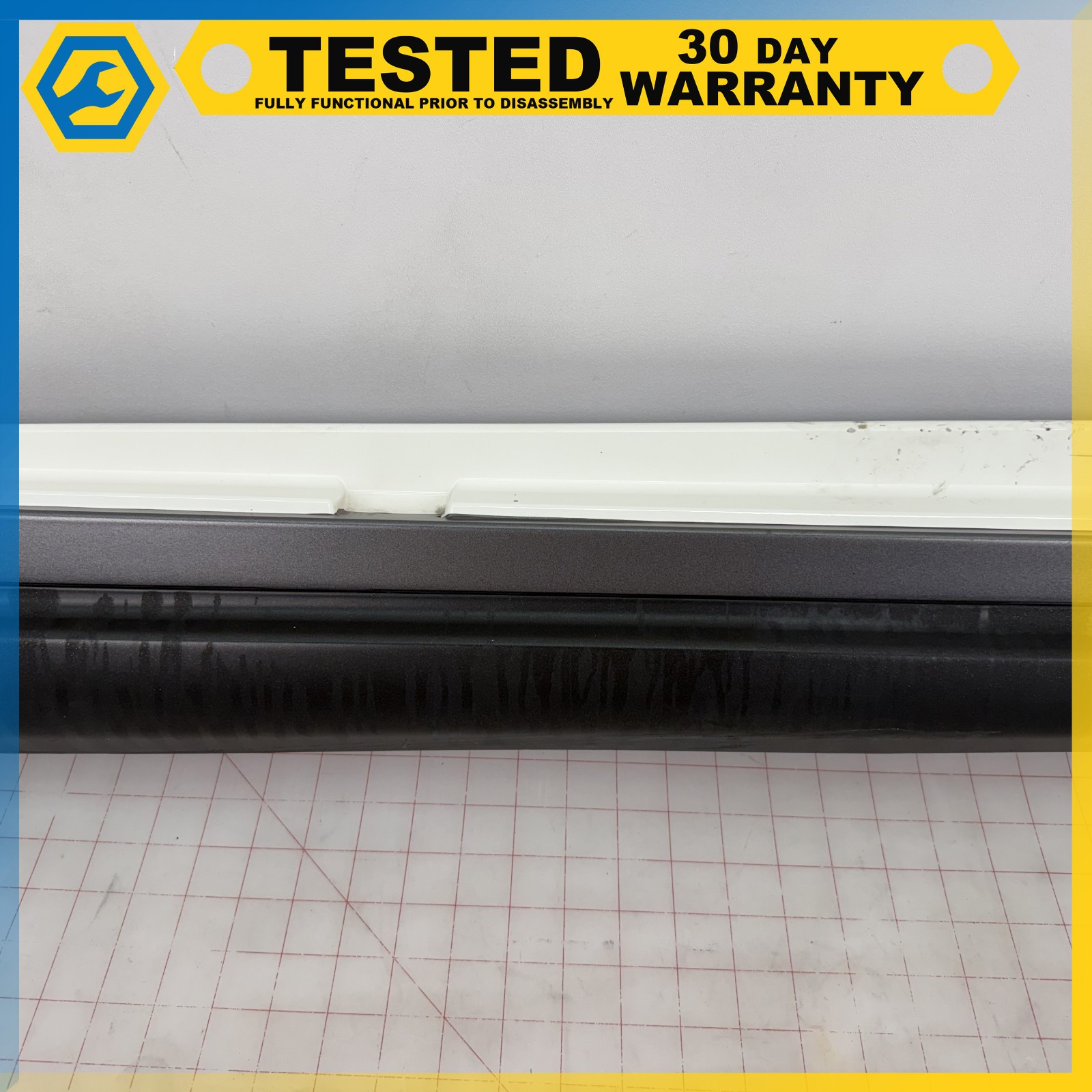 14-17 MASERATI GHIBLI RIGHT PASSENGER SIDE SKIRT ROCKER PANEL MOLDING OEM