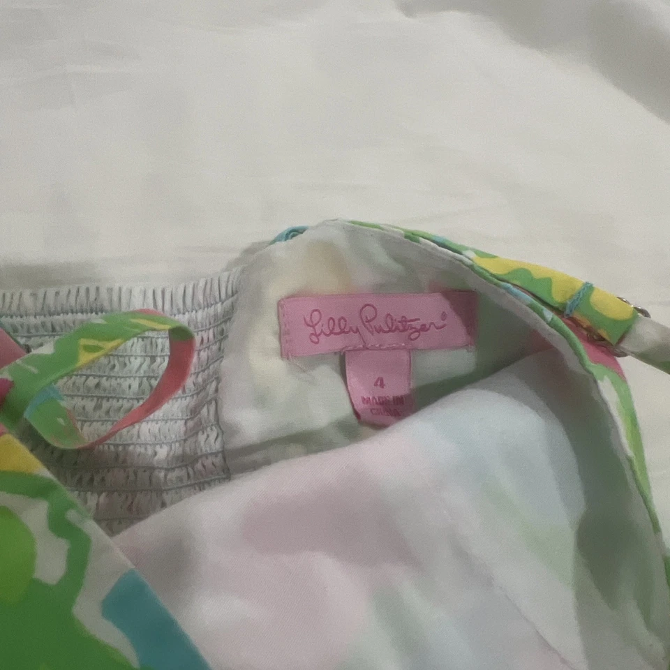 Vestido Lilly Pulitzer Estampado Floral con Acentos de Encaje Talla 4 Foto 3 de 4