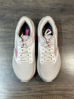 Brooks Adrenaline GTS 24 Coconut Pink 1204261B159 Women's Size 6