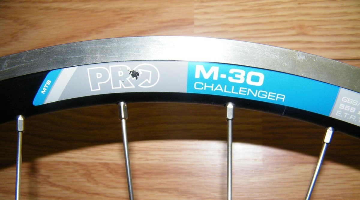 Shimano (FH-MC18) Pro M-30 Challenger Alloy 6060 23