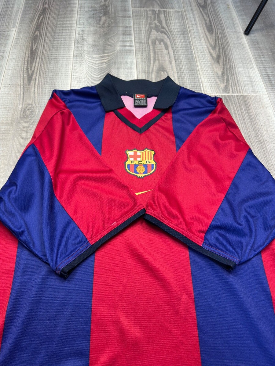 NIKE　2000〜2001 FCバルセロナ　ユニフォーム 楽天市場】FCバルセロナ 2000/2001 アウェイ（グレー） ＃6 DE