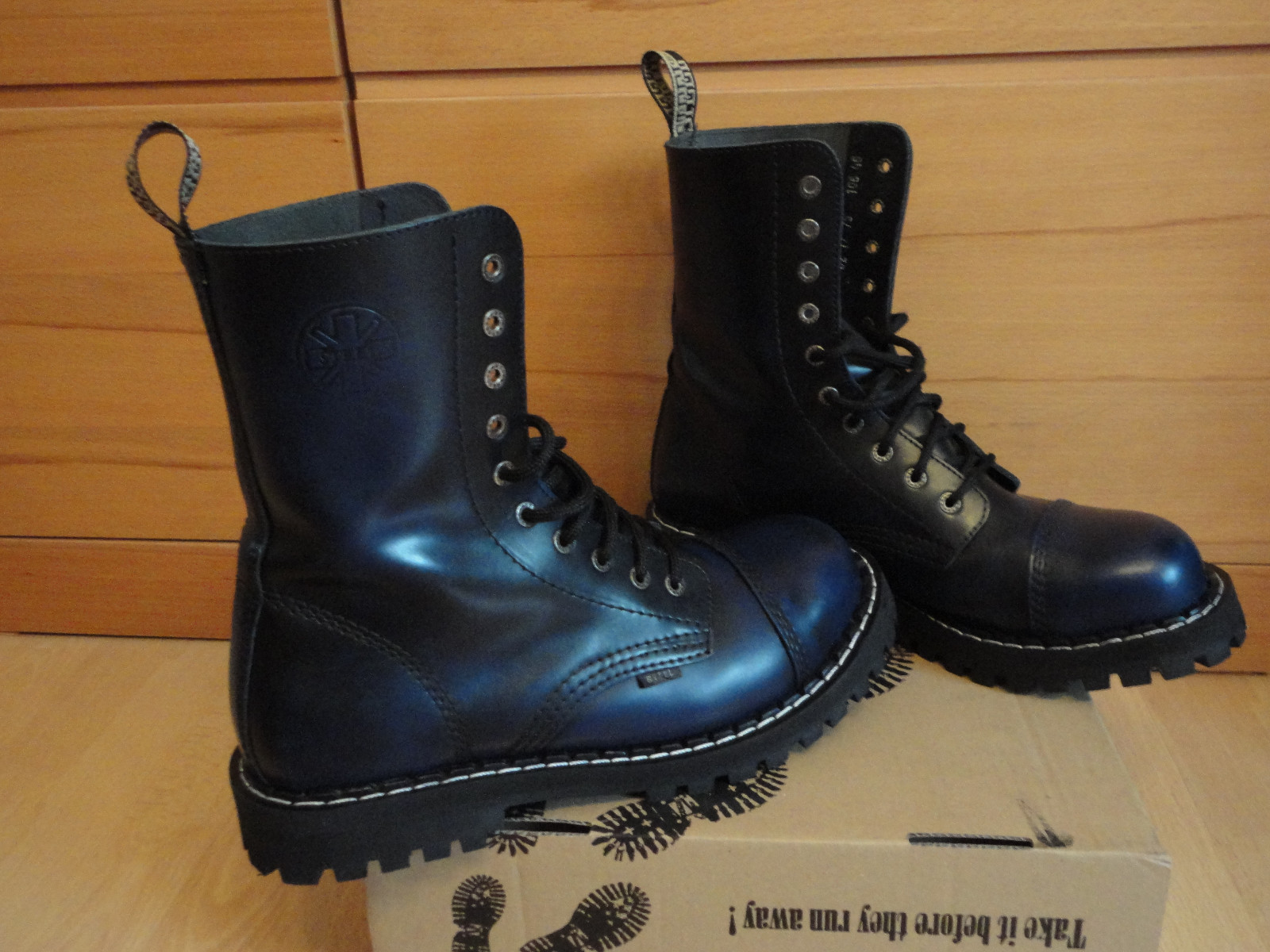 %% STEEL Leder Biker Stiefel # 10-Loch # schwarz-blau # Stahlkappe # Gr.46 %% %% STEEL Leder Biker Stiefel # 10-Loch # schwarz-blau # Stahlkappe # Gr.46 %%