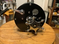 VINTAGE FISHING REEL PFLUEGER 1419 3/4 6/0 TEMPLAR COLLECTABLE LOOK ✅👀✅ “parts”