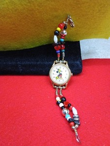 Ladies Vintage Mickey Mouse Quartz Watch, New Battery.