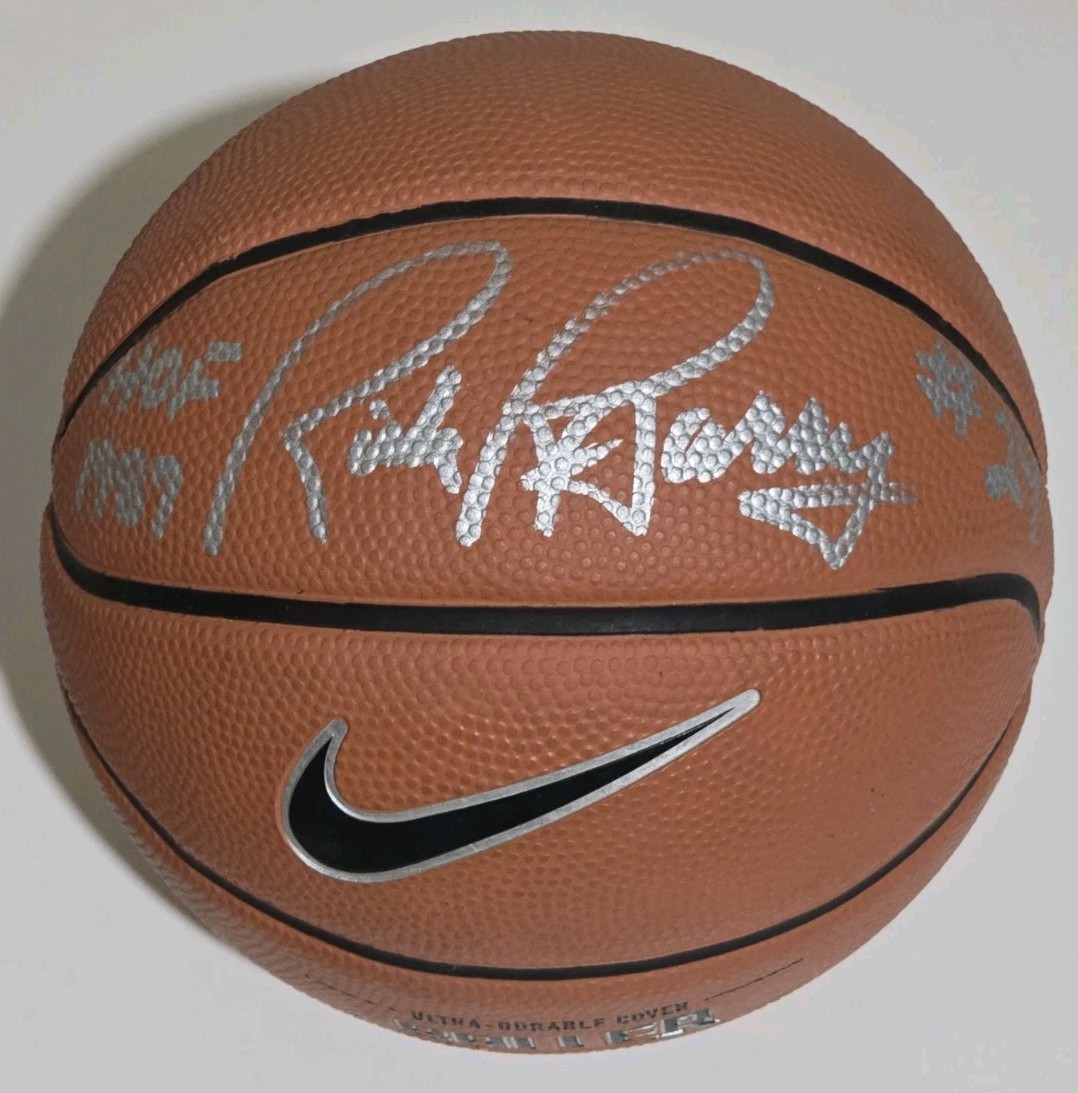 Mini baloncesto autografiado por Rick Barry firmado por Golden State Warriors NBA HOF 87