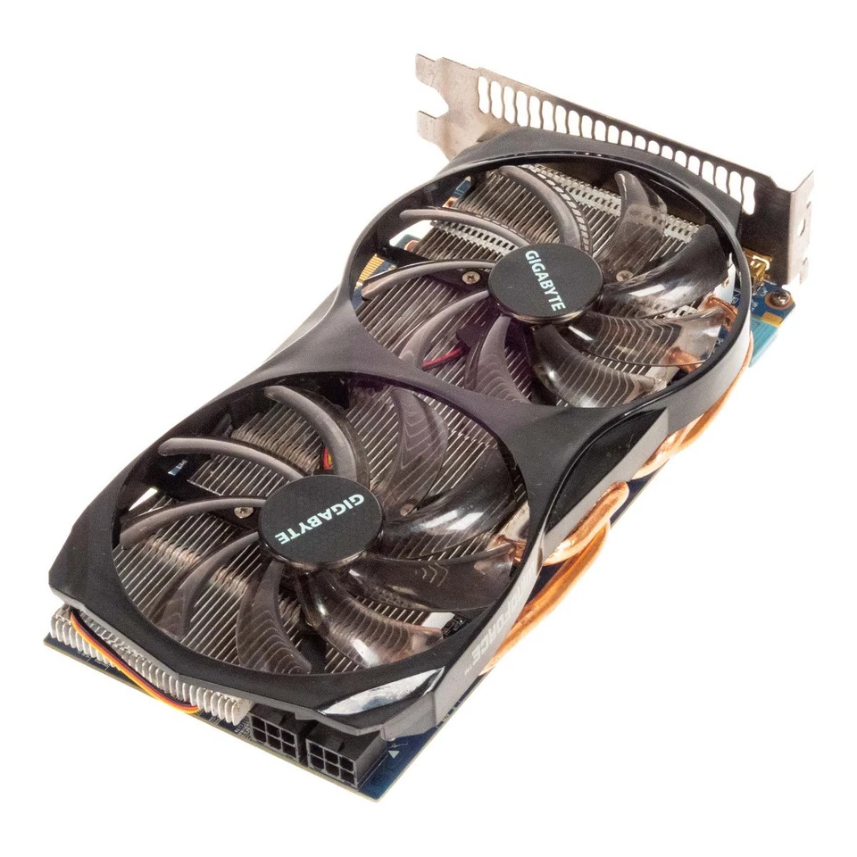 Graphic Card GIGABYTE Nvidia Geforce GTX 560 1GB GDDR5 GV-N56GOC-1GI Pcie x16 - Image 2 of 3