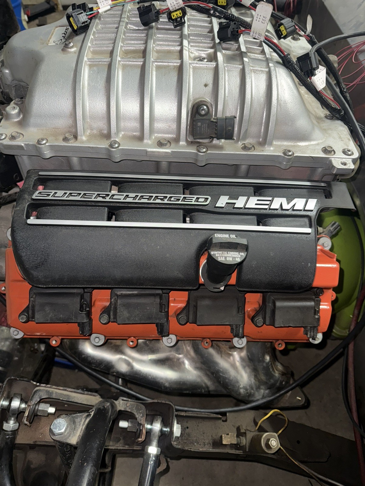2015 Dodge Challenger SRT Hellcat 6.2 Engine Cover PAIR OEM 