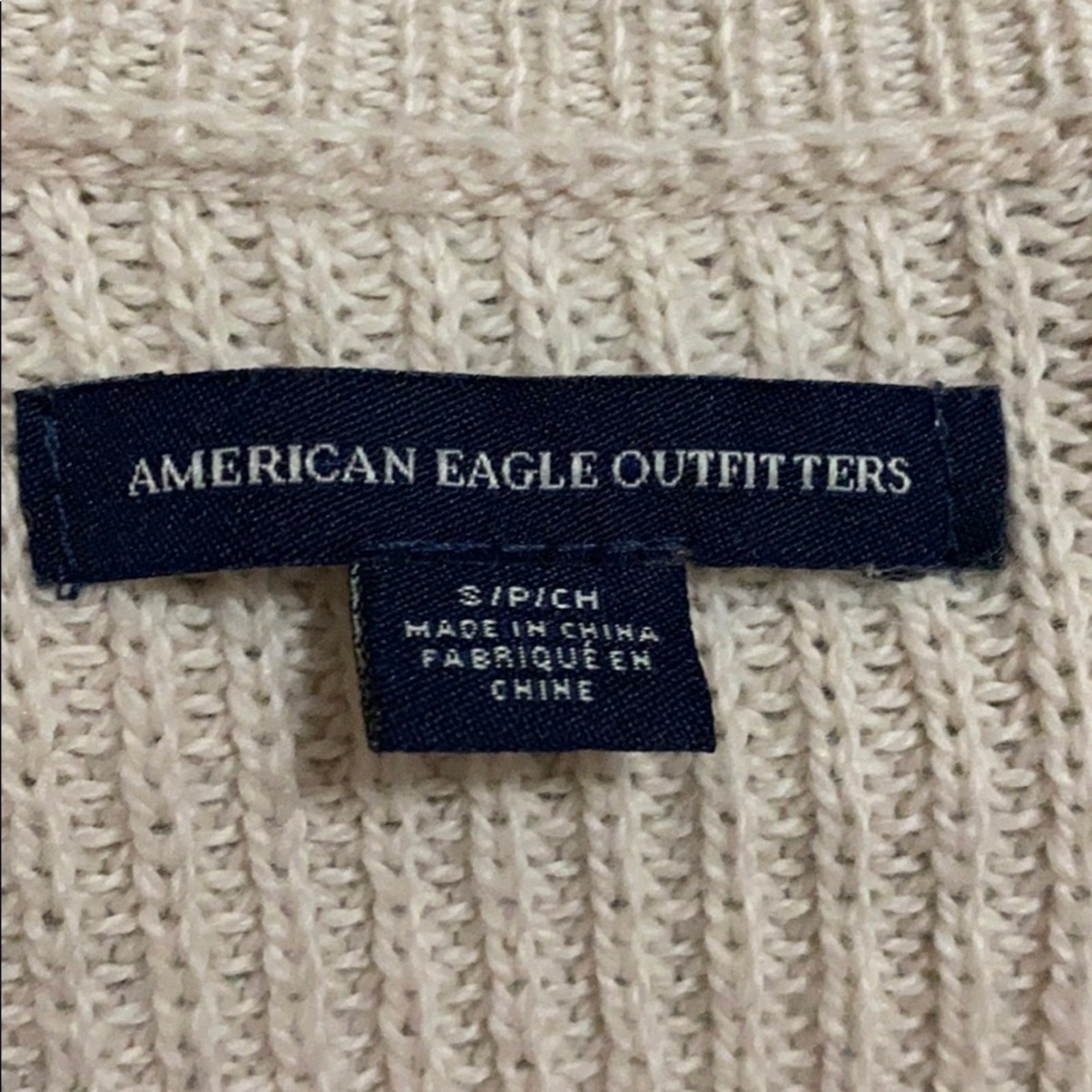 American Eagle size small pullover v-neck knit sw… - image 6