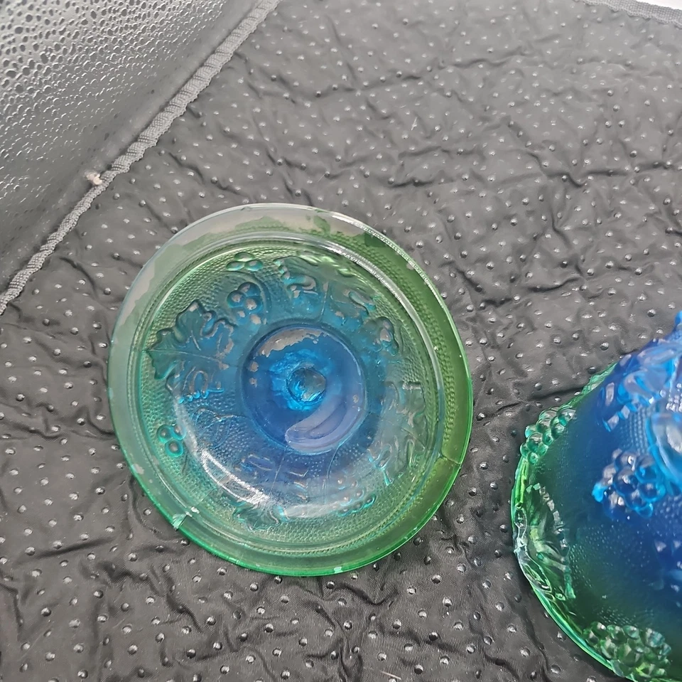 Plato de caramelo vintage Jeanette azul/verde con tapa de vidrio baratija de vid de uva Foto 4 de 4