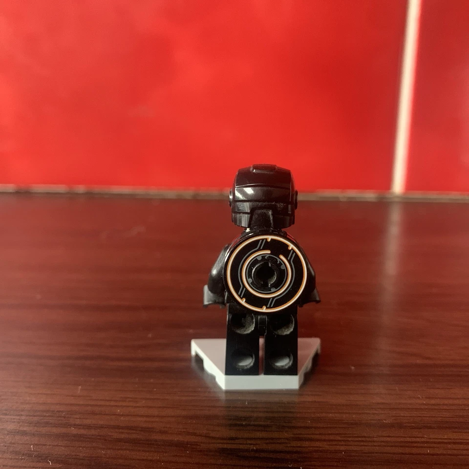 LEGO Ideas 21314 TRON: Legacy, photo 3 of 5