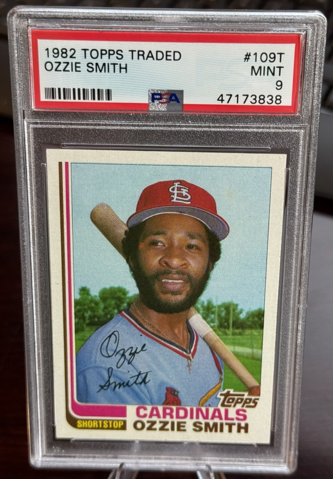 #109T 1982 OZZIE SMITH TOPPS TRADED PSA 9 CARDINALS HOF CENTERED (838)