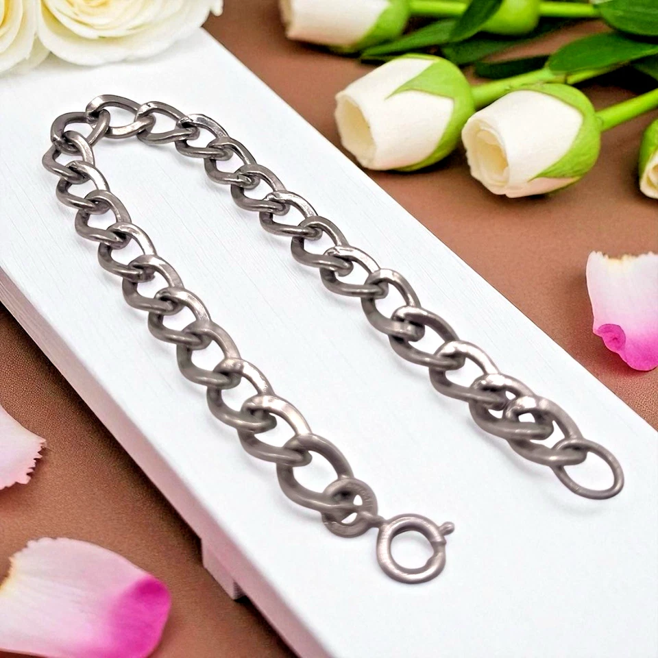 Коренастый браслет-цепочка из стерлингового серебра 925 пробы шириной 7 мм с кубинскими обочинами, 7 дюймов ~ 10,8 г - Изображение 2 из 4