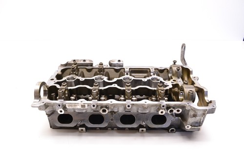 BMW 5 F10 550i 4.4 N63B44 Zylinderkopf 757393604 7573963 7573936