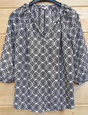 Anne Carson Woman Top Size 1X  Flowing Boho Peasant Relaxed Classic Romantic