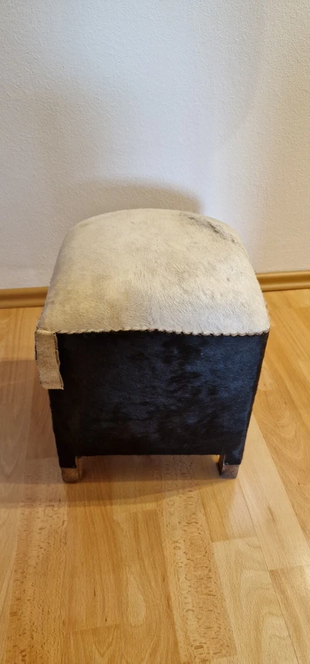 Hocker Kuhfell Schwarz Weiss Sitzhocker Fellhocker Kuh Fell Sessel Stuhl. - Bild 2 von 4