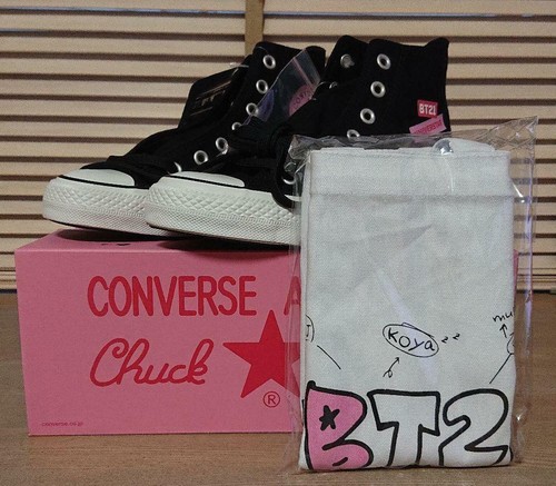 converse x bts
