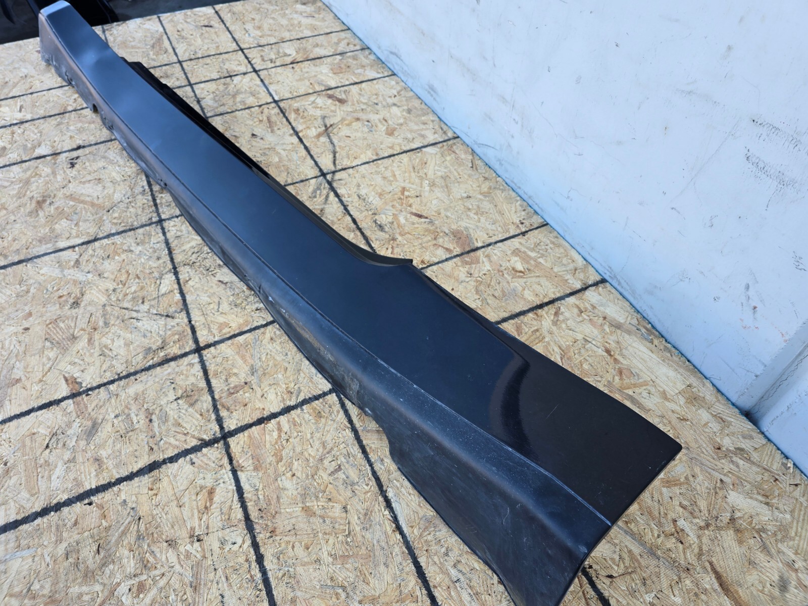 LEFT DRIVER SIDE SKIRT ROCKER PANEL 58k 08-18 MASERATI GRANTURISMO 4.2L M145