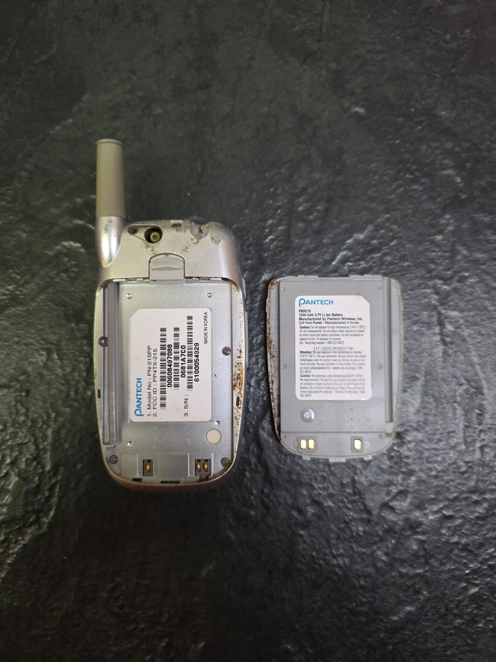 824.Pantech PN215 - очень редкая - для коллекционеров - CDMA - без SIM-карты - Изображение 4 из 4