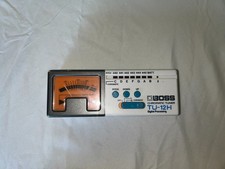 Boss Chromatic Tuner TU-12H Digital Processing Tuner Pitch Analog display-Works!