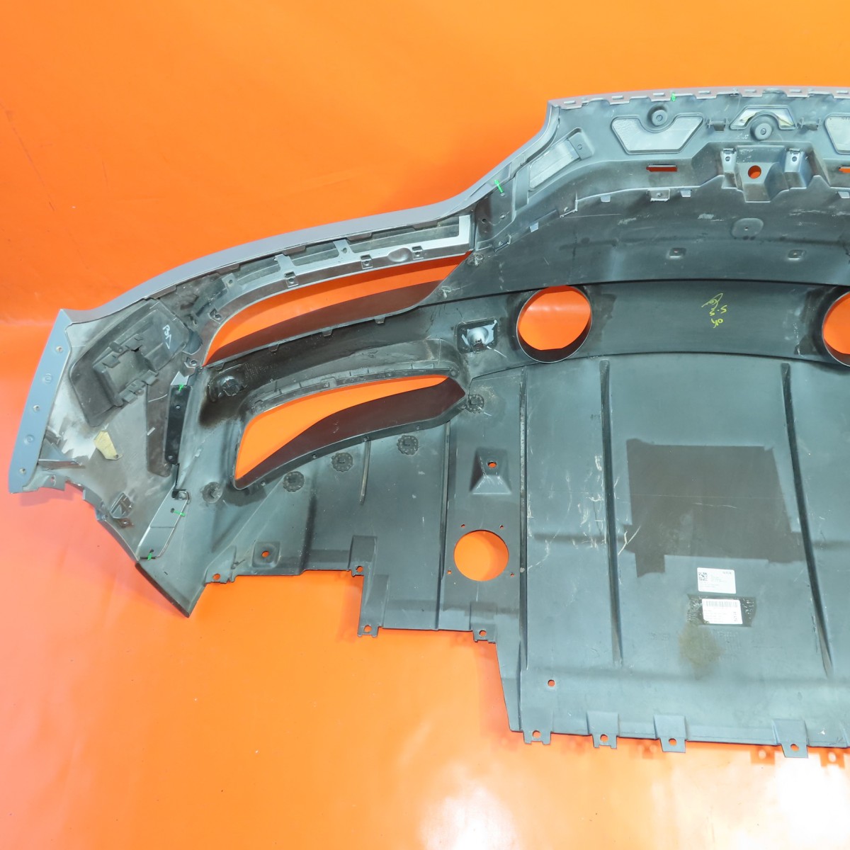 MASERATI MC20 REAR BUMPER 2020 2021 2022 2023 670222938 670222968 RECONDITIONED