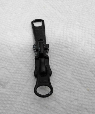 Set of 2 Black #5VSu YKK nesting sliders (one extra long) for Vislon zipper