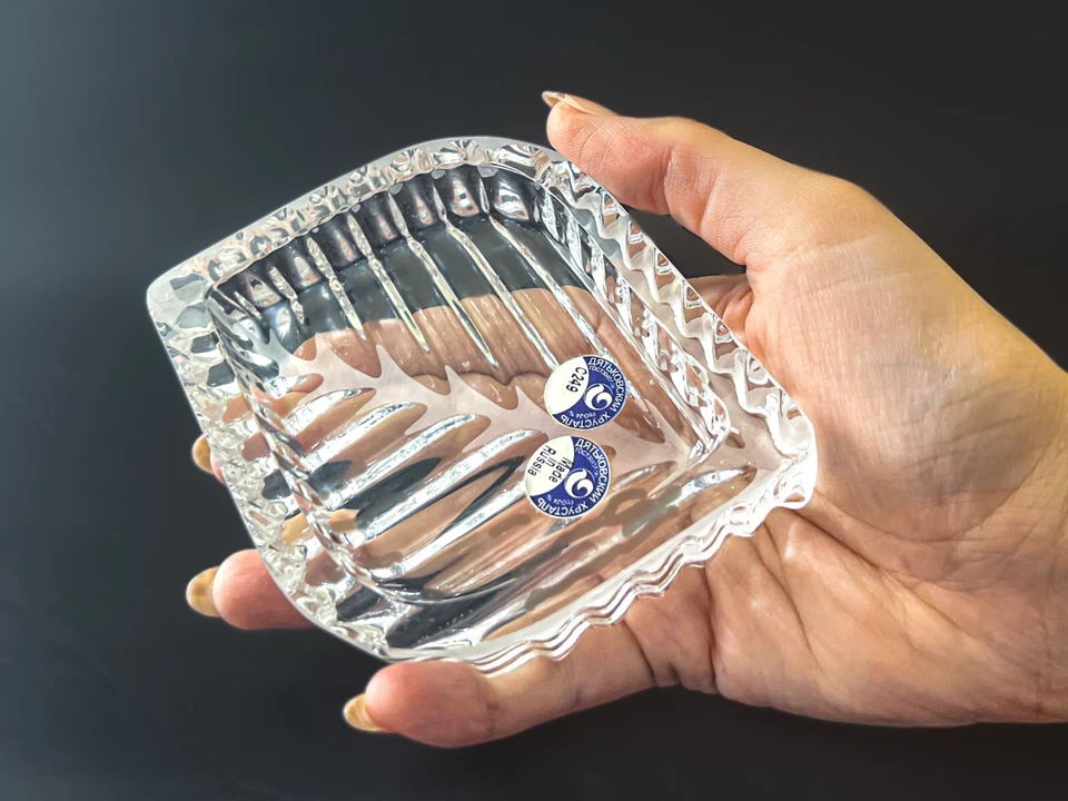 Bandeja de hojas de cristal artesanal vintage - perfecta cortada a mano coleccionable y regalo Foto 3 de 3