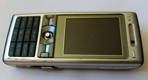 Sony Ericsson Cyber-Shot K800i Mobile Phone - Parts Only - Untested - Picture 8 of 14