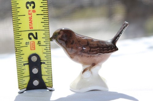 Goebel Germania Ovest Porcellana Winter Wren Mini Figurina 2" - Foto 20 di 20