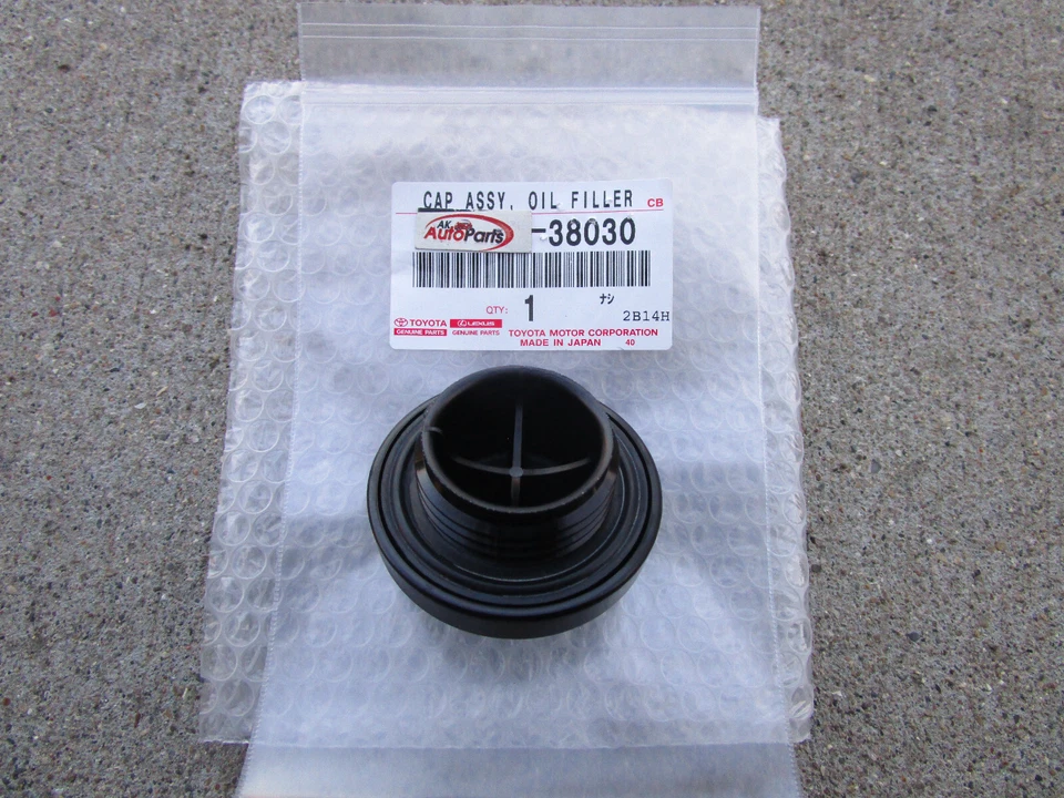 SE ADAPTA A: 09 - 13 TAPA DE LLENADO DE ACEITE DE MOTOR TOYOTA COROLLA OEM NUEVO Foto 3 de 3