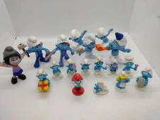 Lot of 18 Smurfs 2” Peyo & McDonalds mixed lot