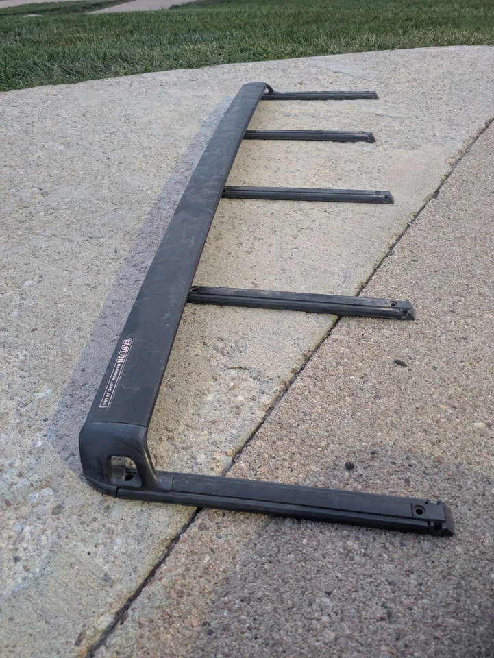 Оригинальная стойка-спойлер для багажника Mercury Topaz Ford Tempo - Изображение 3 из 4