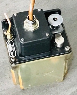 BIJUR Lubricating Ölpumpe C2894 Ser. TD Lubricator automatische Schmierpumpe CNC