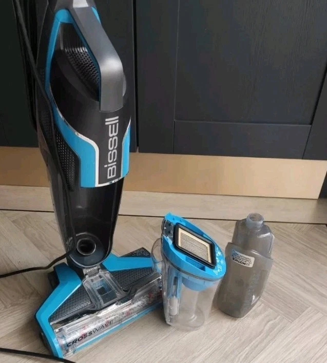 BISSELL 1713 CrossWave 3-IN-1 MULTI-SURFACE FLOOR CLEANER Power On,not Full Work - Image 4 of 4