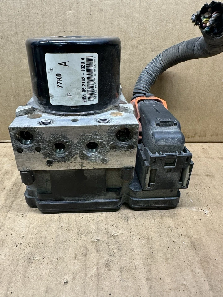 09-13 Suzuki Vitara ABS Pump Control Module Anti Lock Brake ESP 06.2102-1029.4 - Image 2 of 4