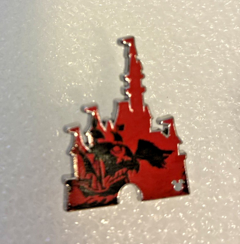2026 Disney WDW Pirates of the Caribbean Ship Red Castle Hidden Mickey Cast Pin