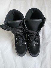 UGG Women's Boots Size US 6.