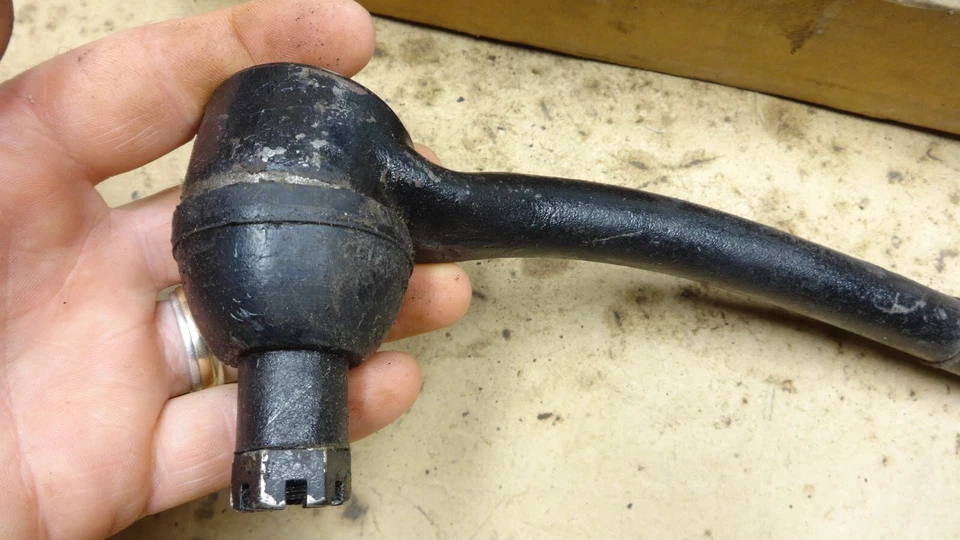 Nuevo de Lote Antiguo Ford Fairlane 1963 INNER TIE ROD END Mercury Meteor Original con PS L o R Foto 3 de 4