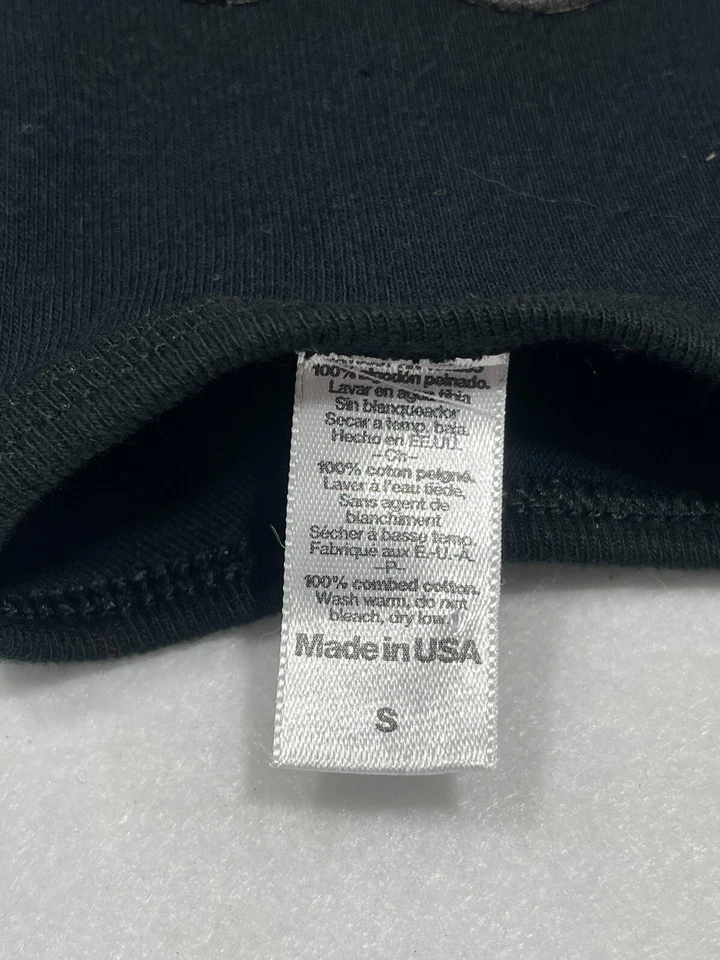 Camiseta Skull and Crossbones para Cachorro Strass Roupa para Animais de Estimação P M Punk Sparkle Chic - Imagem 3 de 3