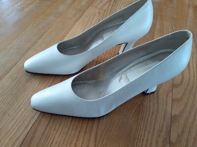 Women's Heels Pumps Maripe White Size 10 M Leather Upper Material 3 1/2 '' Heel