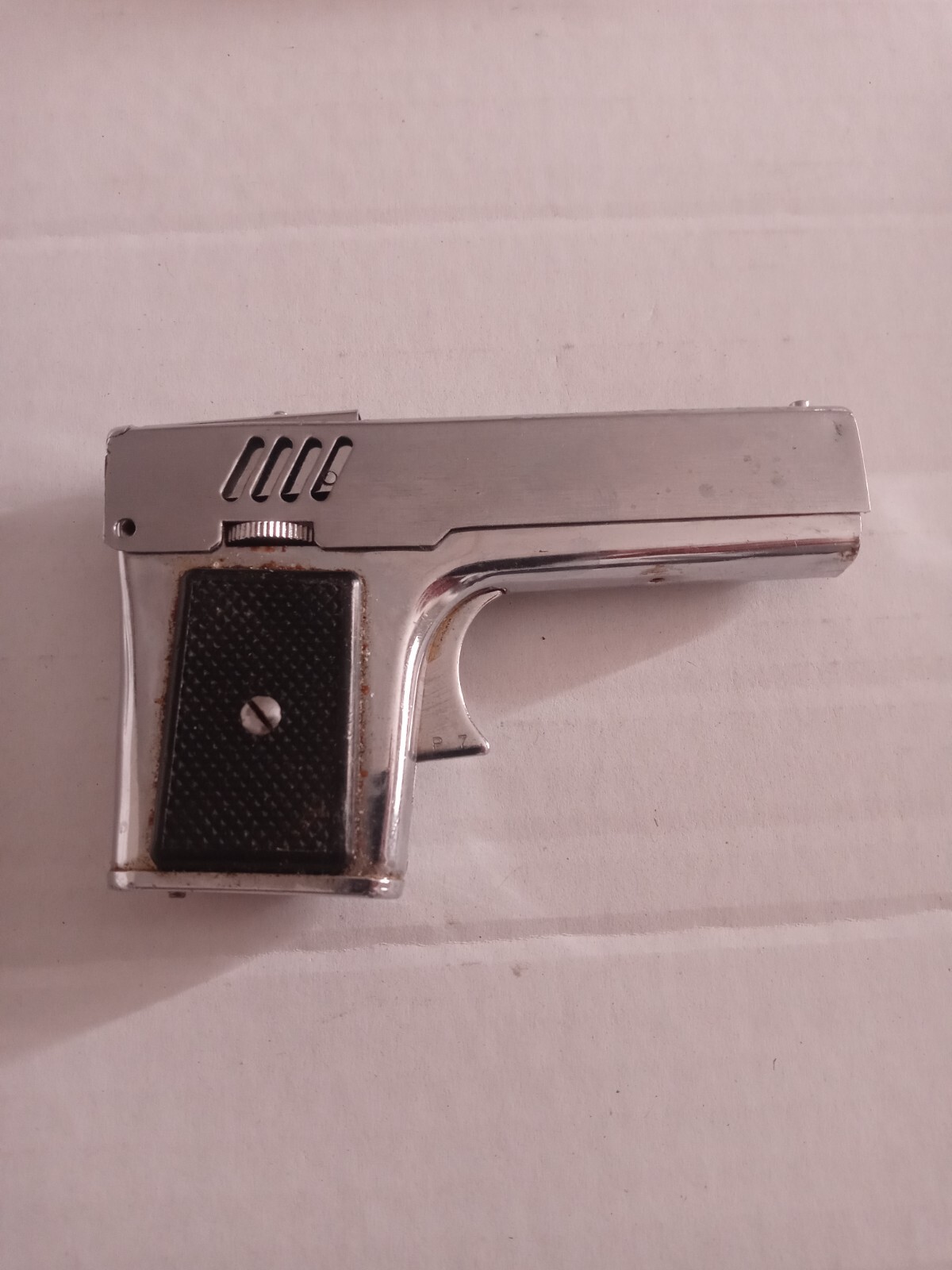 Vintage Penguin Aurora 45 Butane Gas Lighter Gun Pistol Design Japan