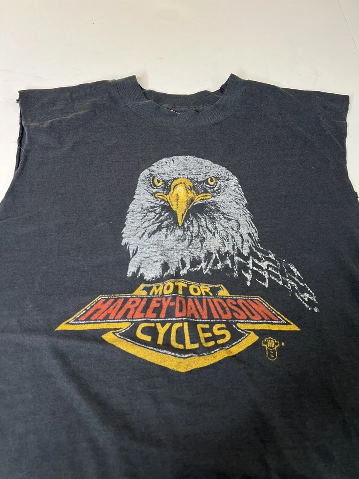 Vintage 70's Harley Davidson Eagle Las Vegas Tshirt Cutoff Thrashed 3D Emblem - Image 4 of 4
