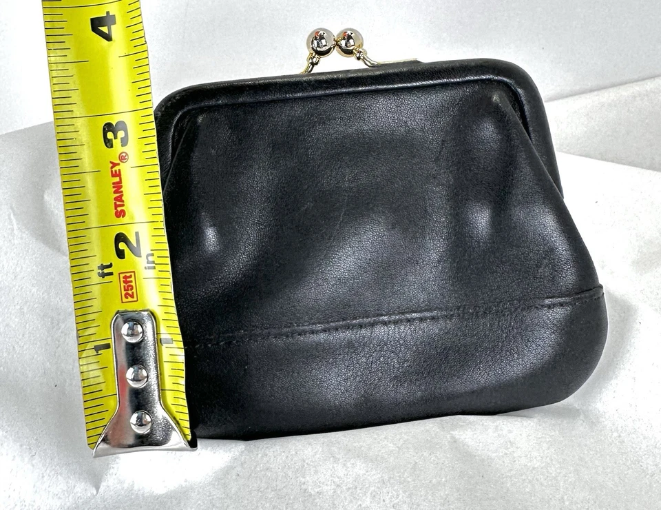 Cartera de Colección COACH 6903 Cuero Suave Negra Logotipo Sutil Kisslock Cambio 4X3 Foto 3 de 4