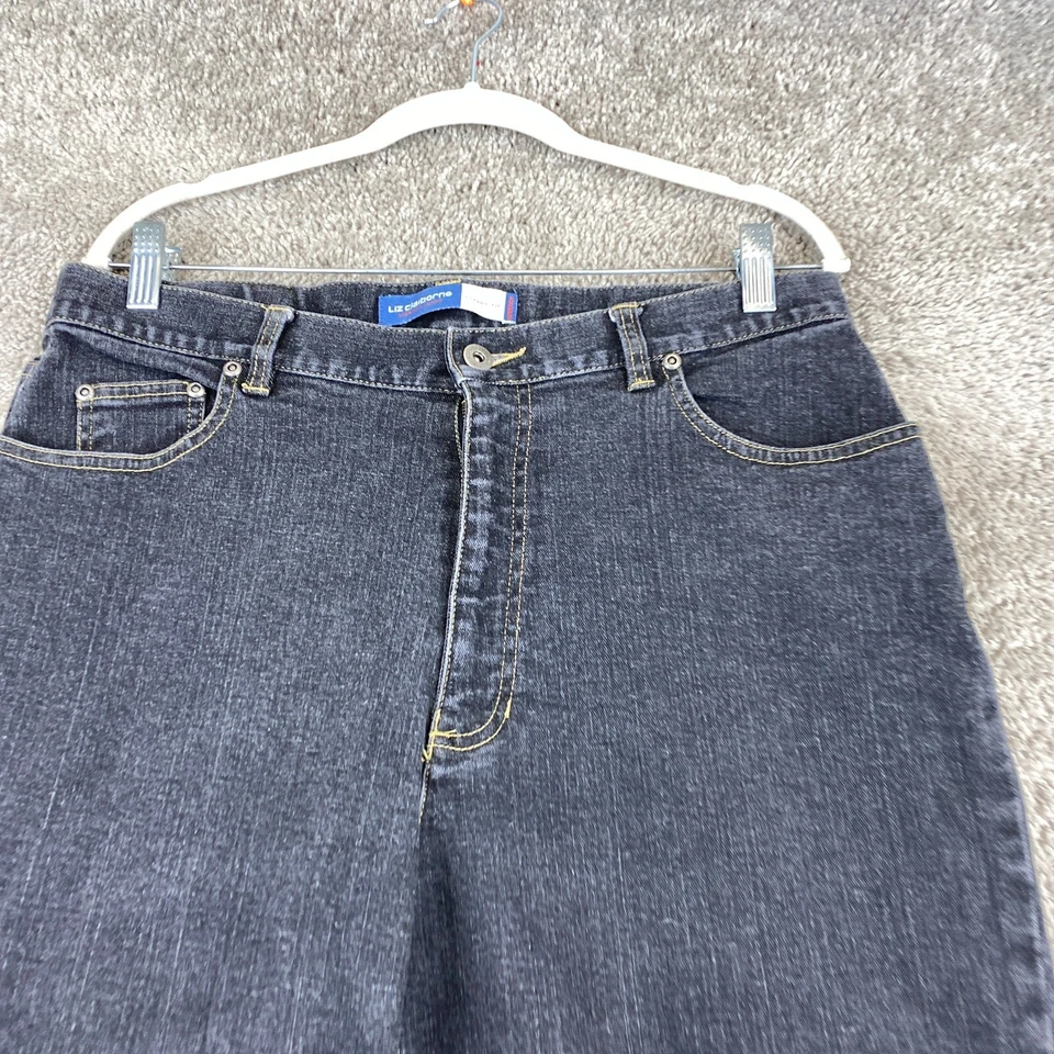 Liz Claiborne Classic Fit Straight Jeans Women's 14 Black Stretch High Rise - Image 2 of 4