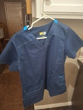 wonderwink Navy blue woman's scrub top M