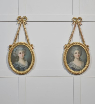 Raffiniertes Paar französische Pastellporträts aus dem 19. Jahrhundert in Rahmen im Stil Louis XVI.