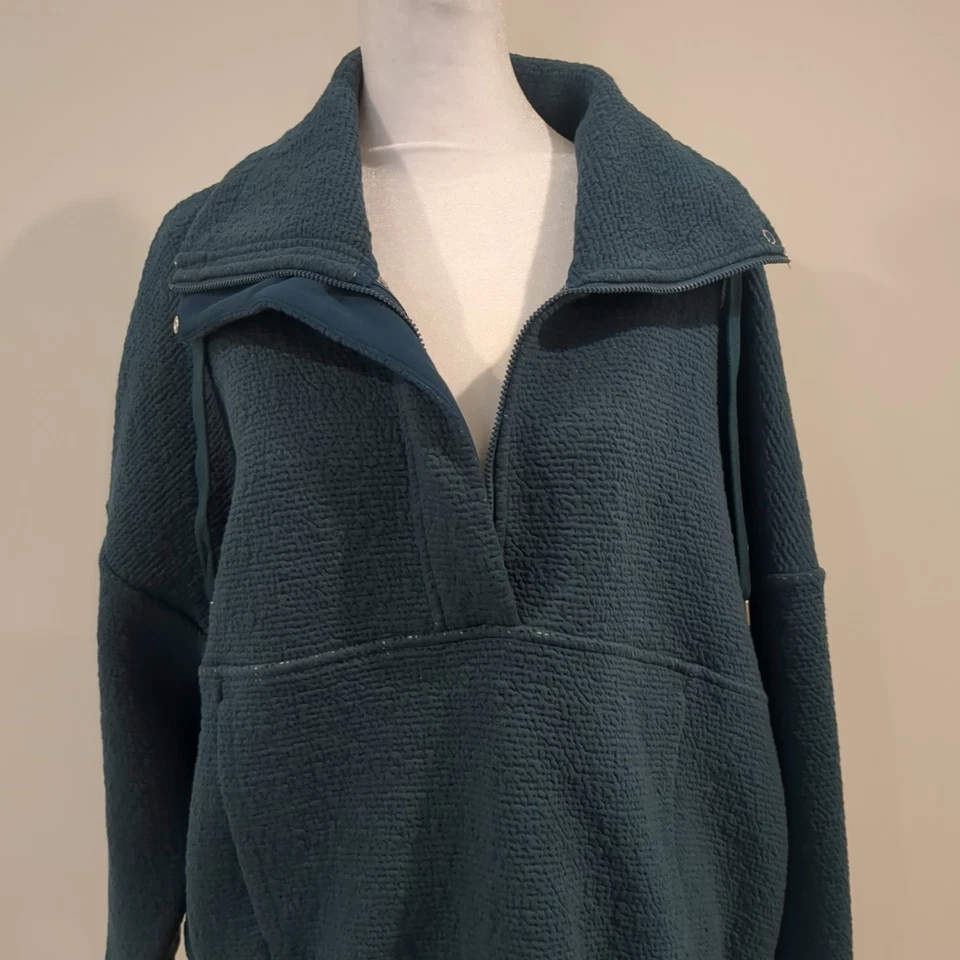 Pulôver feminino Calia By Carrie Underwood Elevate 1/2 zíper texturizado tamanho M azul-petróleo - Imagem 4 de 4