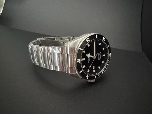 Gevril Yorkville 48600 Swiss Automatic Sellita SW200-1 - Picture 9 of 10