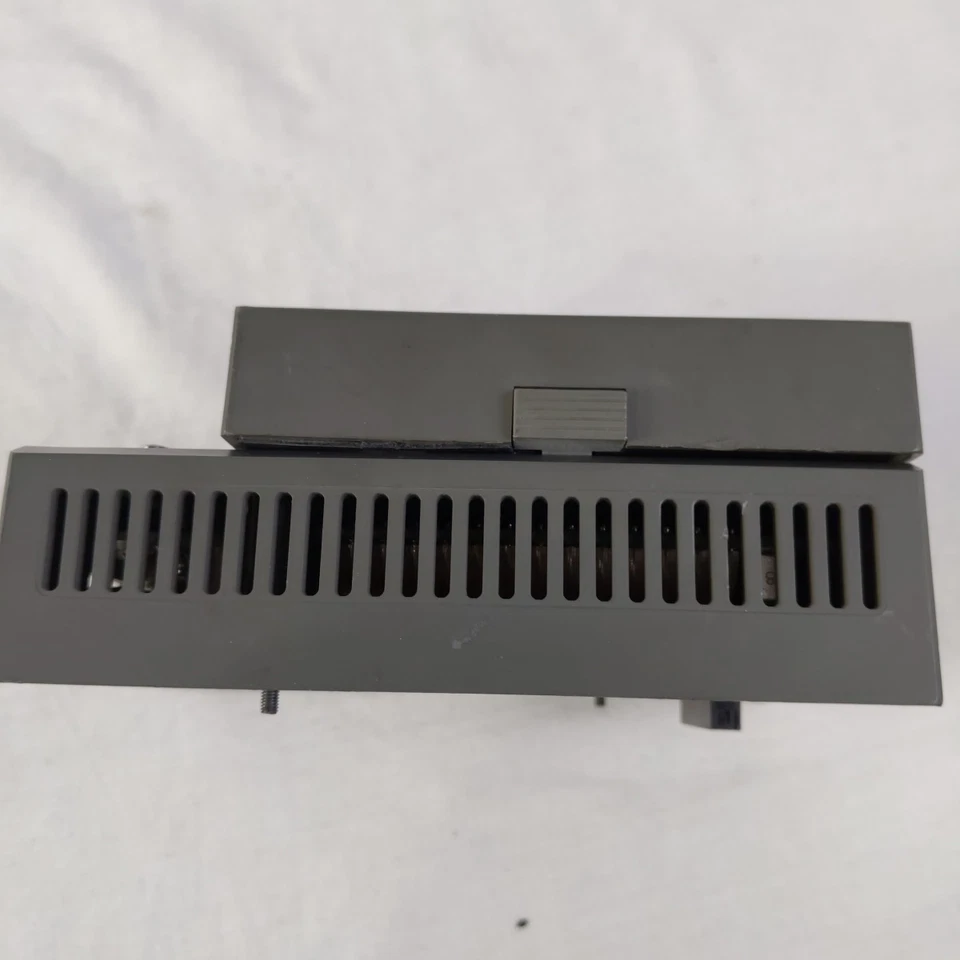 Programador portátil Texas Instruments 305 e unidade de comunicação de dados 305-02DM - Imagem 3 de 4