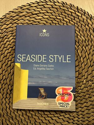 Seaside Style: Living on the Beach von Diane Dorrans-Sae/ O1