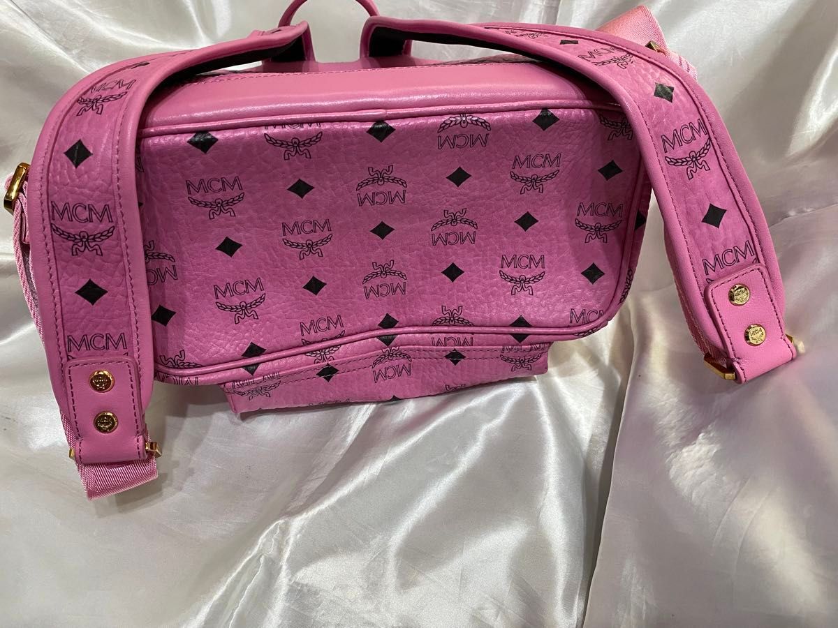 MCM スモールサイズ バッグ（ピンク） MCM Backpack Small Pink Storage Bag Women's 31×25×17cm | eBay